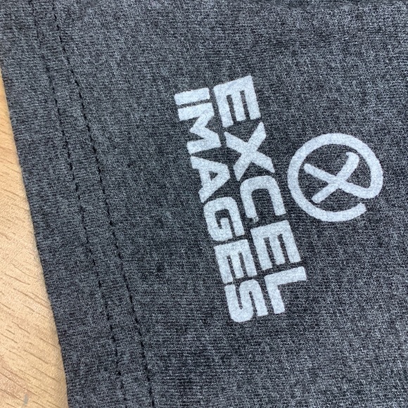 Size small cotton t-shirt - Picture 3 of 4